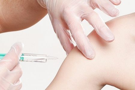 Почему Казахстан не заинтересован в российской вакцине